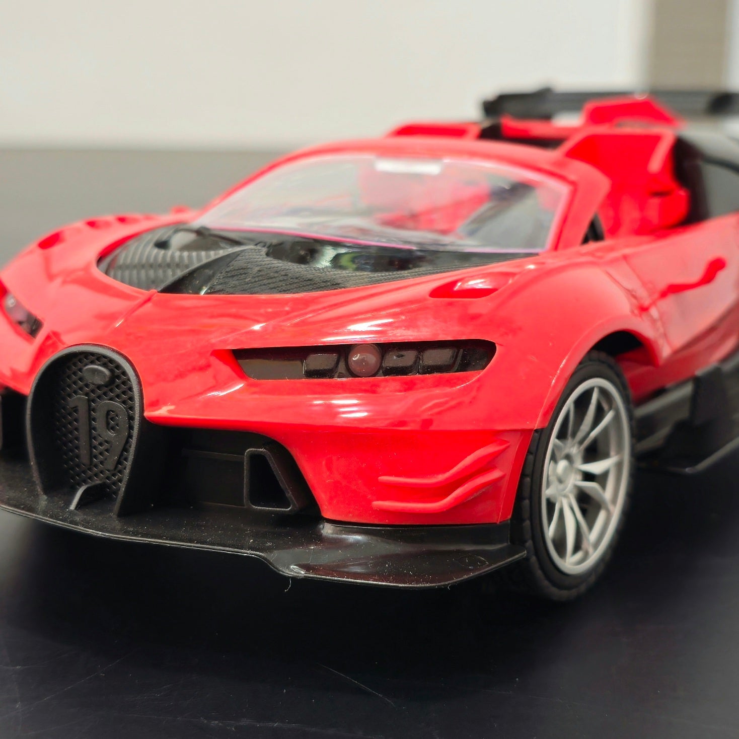 Luxury RC Car 1:16 Scale – Front & Rear Lights, Suspension & All-Round Driving | Bacha Toys