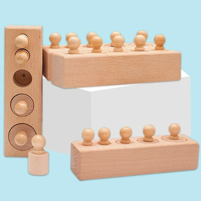 Cilindros de Colores con Botón Montessori