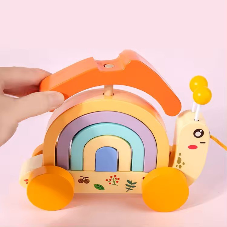 Snail Stacker Pull Along